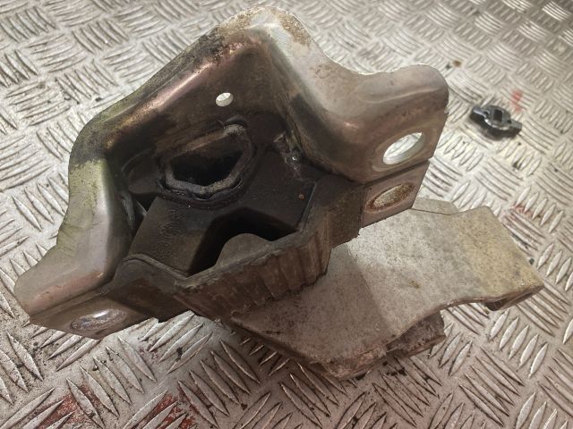 bontott PEUGEOT BOXER Motor Tartó Bak (Pozíciófüggetlen)