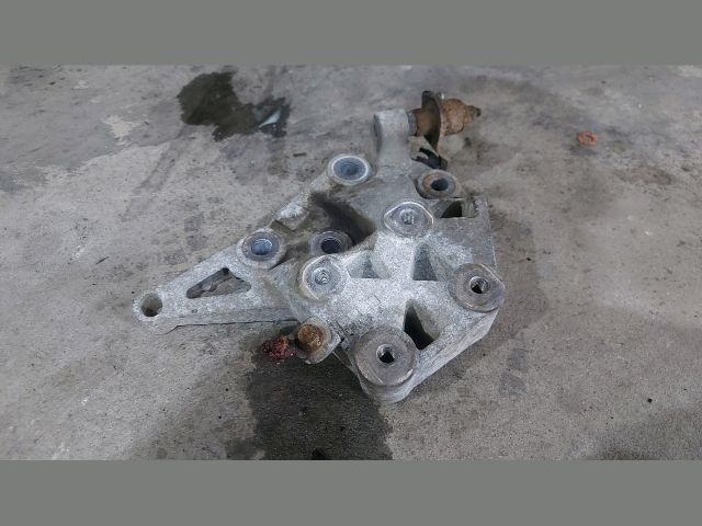 bontott PEUGEOT BOXER Váltó Tartó Bak (Pozíciófüggetlen)