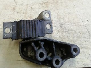 bontott PEUGEOT BOXER Motor Tartó Bak Bal