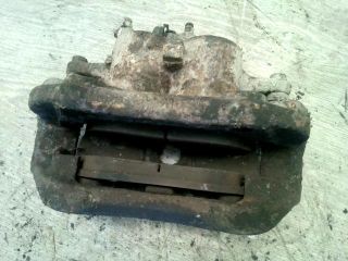 bontott PEUGEOT BOXER Bal első Féknyereg Munkahengerrel