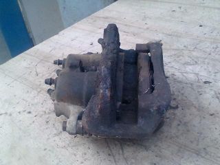 bontott PEUGEOT BOXER Jobb első Féknyereg Munkahengerrel