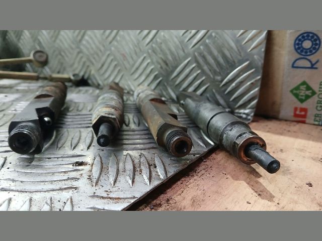 bontott PEUGEOT BOXER Porlasztó (1 db)