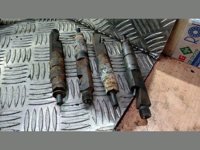 bontott PEUGEOT BOXER Porlasztó (1 db)