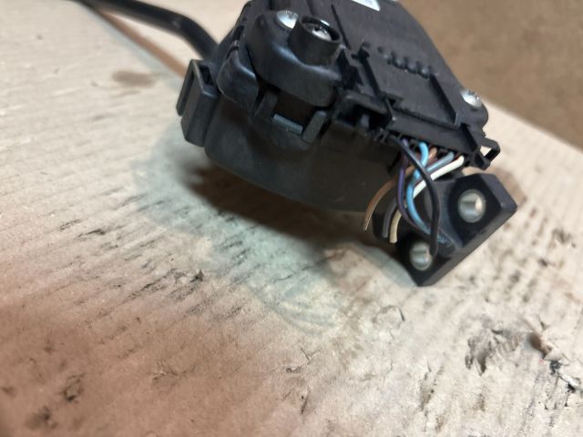 bontott PEUGEOT BOXER Gázpedál (Elektromos)