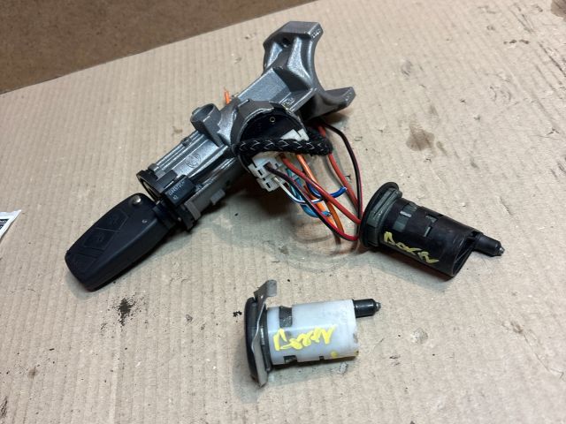 bontott PEUGEOT BOXER Gyújtáskapcsoló Házzal