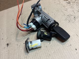 bontott PEUGEOT BOXER Gyújtáskapcsoló Házzal