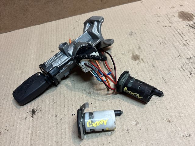 bontott PEUGEOT BOXER Gyújtáskapcsoló Házzal