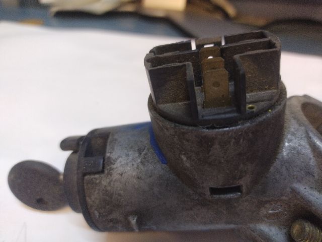 bontott PEUGEOT BOXER Gyújtáskapcsoló Házzal