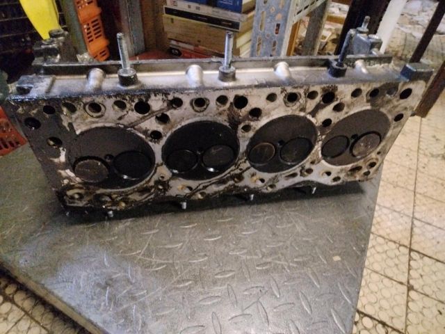 bontott PEUGEOT BOXER Hengerfej