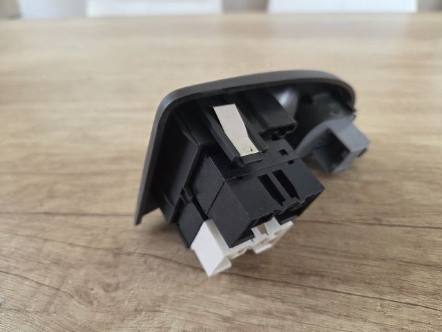 bontott PEUGEOT BOXER Ablakemelő és Tükör Kapcsoló