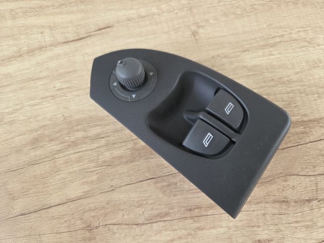 bontott PEUGEOT BOXER Ablakemelő és Tükör Kapcsoló