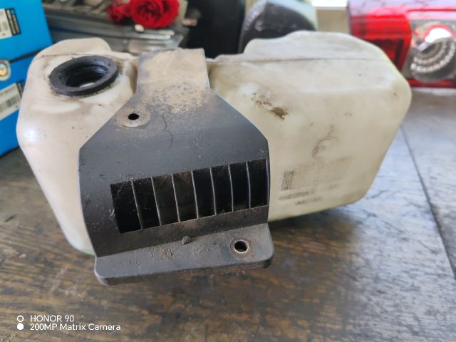 bontott PEUGEOT BOXER Ablakmosó Tartály