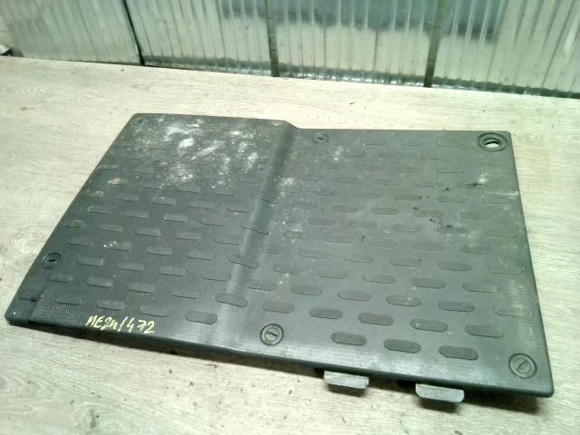 bontott PEUGEOT BOXER Akkumulátor Védő Lemez