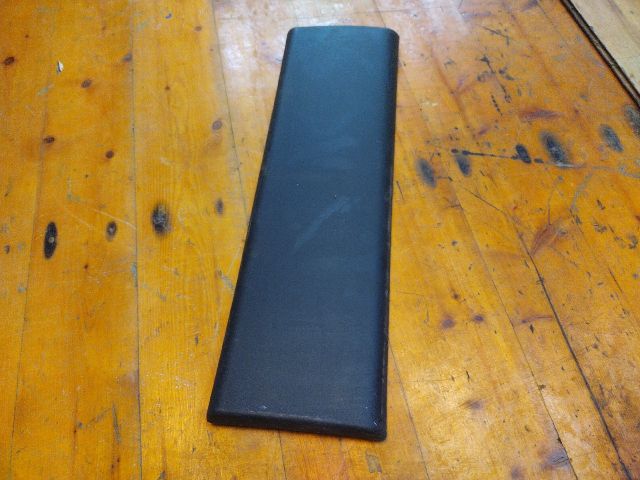 bontott PEUGEOT BOXER Bal B Oszlop Díszléc