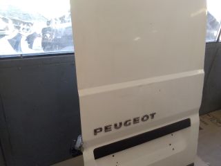 bontott PEUGEOT BOXER Bal Csomagtérajtó (Részeivel)