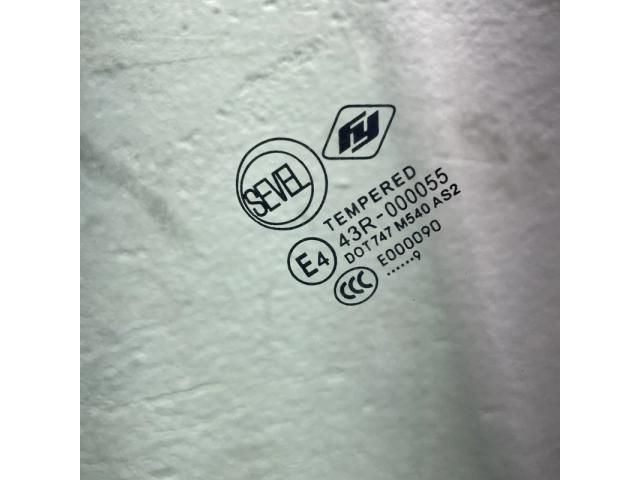 bontott PEUGEOT BOXER Bal első Ablak