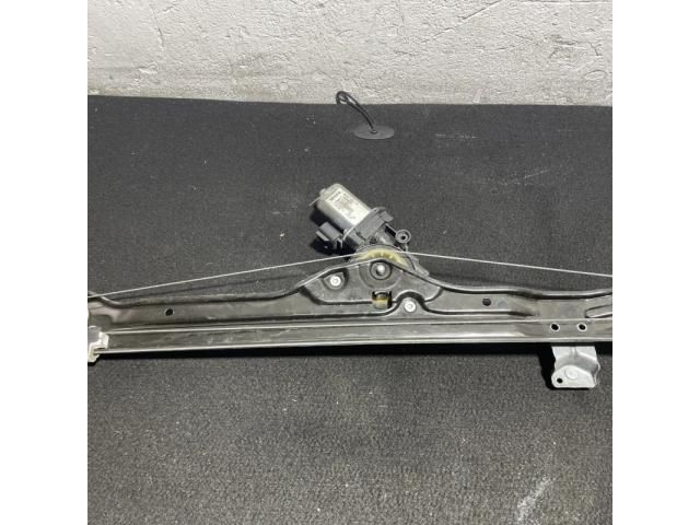 bontott PEUGEOT BOXER Bal első Ablakemelő Szerkezet (Elektromos)