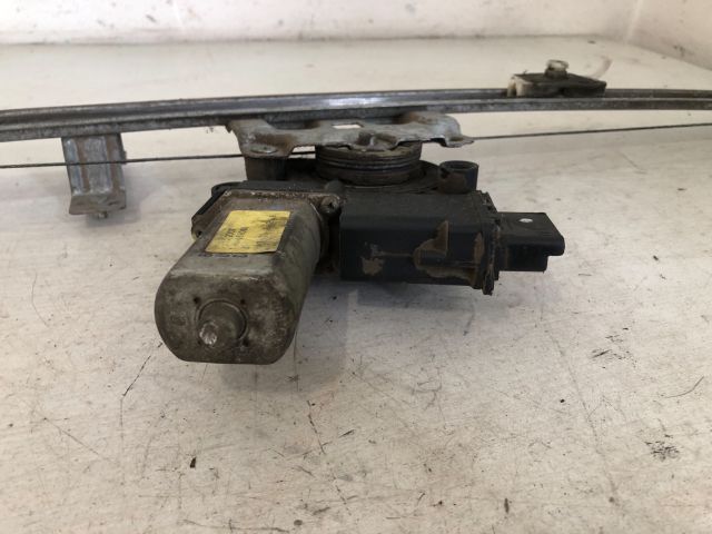 bontott PEUGEOT BOXER Bal első Ablakemelő Szerkezet (Elektromos)