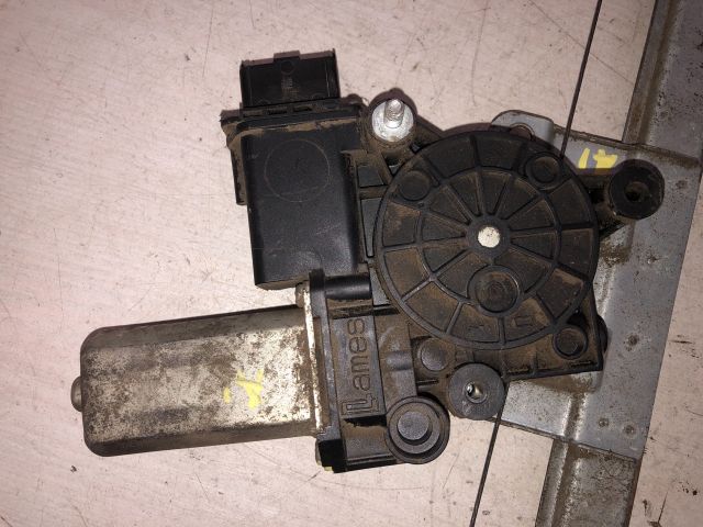 bontott PEUGEOT BOXER Bal első Ablakemelő Szerkezet (Elektromos)