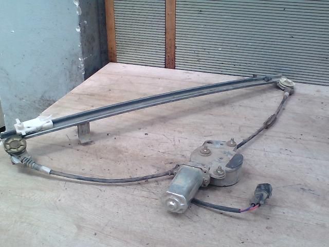 bontott PEUGEOT BOXER Bal első Ablakemelő Szerkezet (Elektromos)