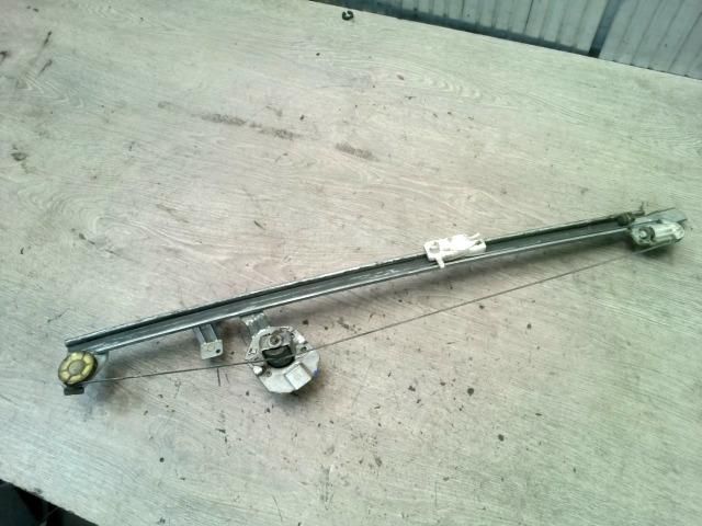 bontott PEUGEOT BOXER Bal első Ablakemelő Szerkezet (Mechanikus)