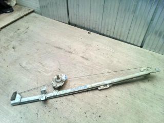 bontott PEUGEOT BOXER Bal első Ablakemelő Szerkezet (Mechanikus)