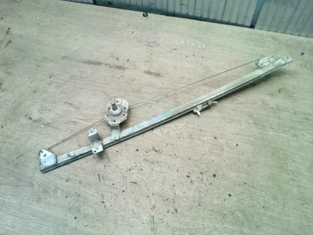 bontott PEUGEOT BOXER Bal első Ablakemelő Szerkezet (Mechanikus)