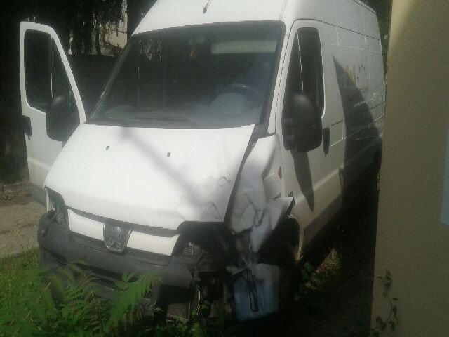 bontott PEUGEOT BOXER Bal első Ablaktörlő Kar