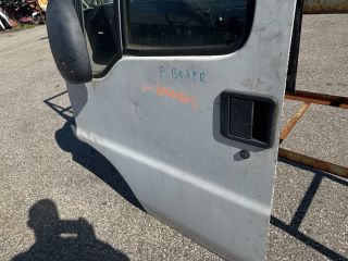 bontott PEUGEOT BOXER Bal első Ajtó (Részeivel)