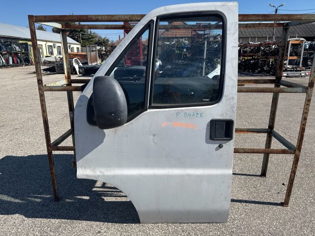 bontott PEUGEOT BOXER Bal első Ajtó (Részeivel)