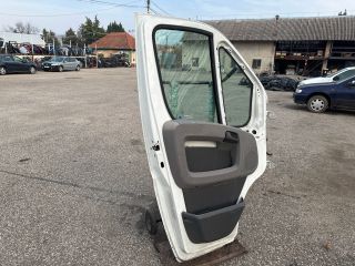 bontott PEUGEOT BOXER Bal első Ajtó (Részeivel)