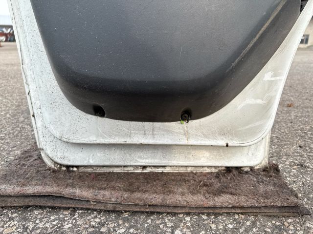 bontott PEUGEOT BOXER Bal első Ajtó (Részeivel)