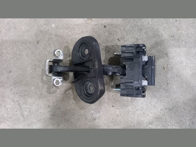 bontott PEUGEOT BOXER Bal első Ajtóhatároló