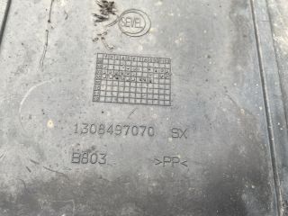 bontott PEUGEOT BOXER Bal első Első Dobbetét (Kerékjárati, Műanyag)