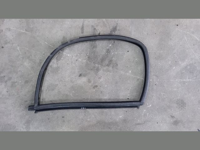 bontott PEUGEOT BOXER Bal első Gumikéder