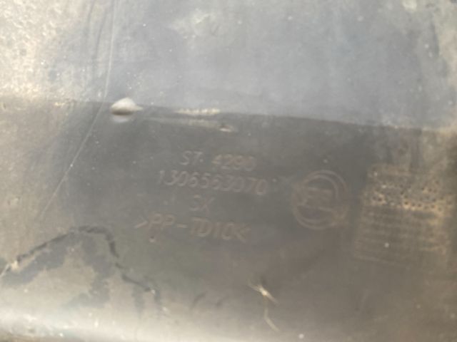 bontott PEUGEOT BOXER Bal első Lökhárító Sarok