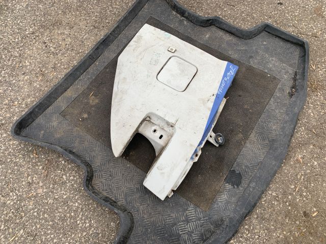 bontott PEUGEOT BOXER Bal első Sárvédő