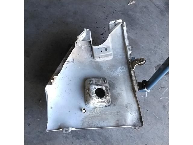 bontott PEUGEOT BOXER Bal első Sárvédő