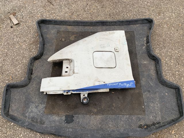 bontott PEUGEOT BOXER Bal első Sárvédő