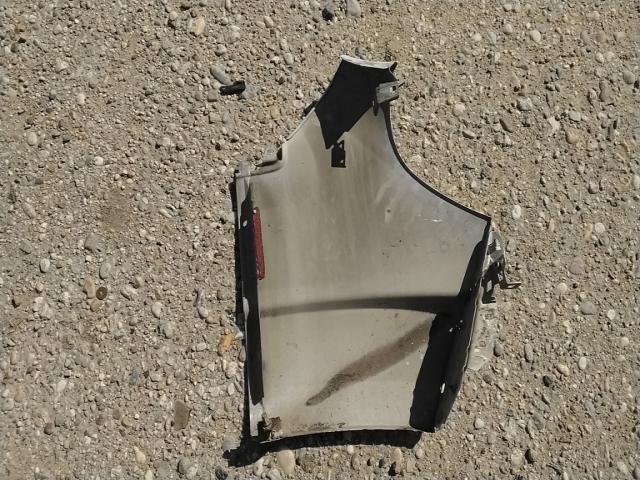 bontott PEUGEOT BOXER Bal első Sárvédő