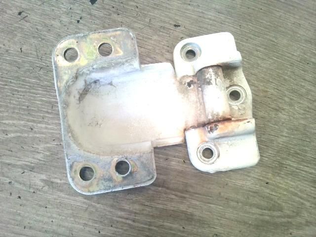 bontott PEUGEOT BOXER Bal hátsó Felső Zsanér