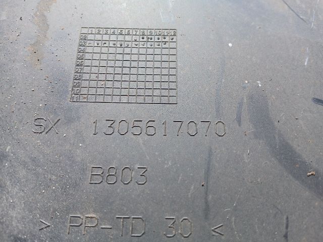 bontott PEUGEOT BOXER Bal hátsó Sárvédő Díszléc