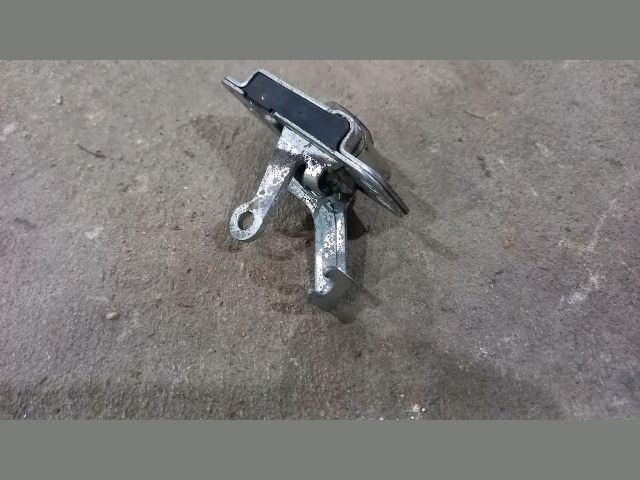 bontott PEUGEOT BOXER Bal Tolóajtó Zárszerkezet