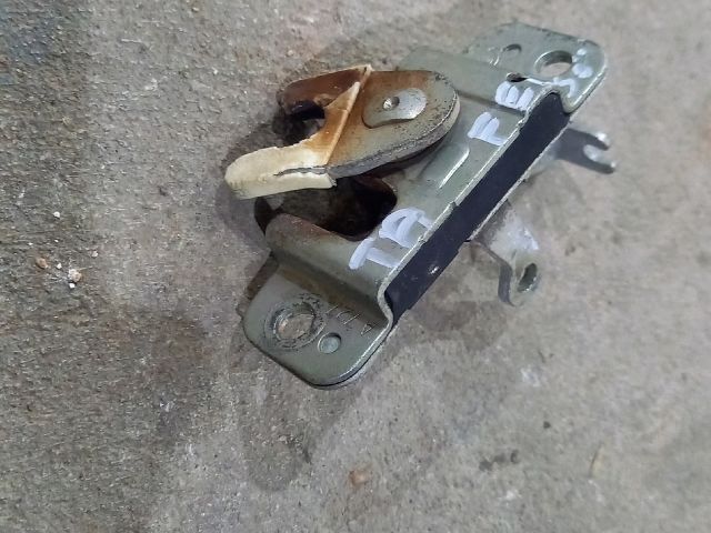 bontott PEUGEOT BOXER Bal Tolóajtó Zárszerkezet