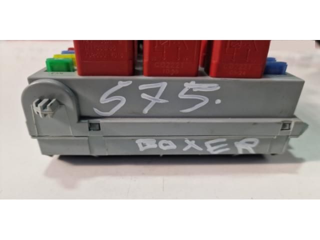 bontott PEUGEOT BOXER Biztosítéktábla Utastér