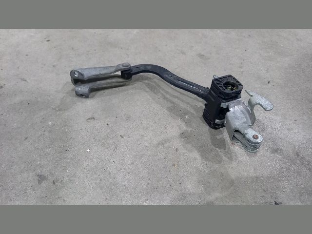 bontott PEUGEOT BOXER Csomagtérajtó Ajtóhatároló