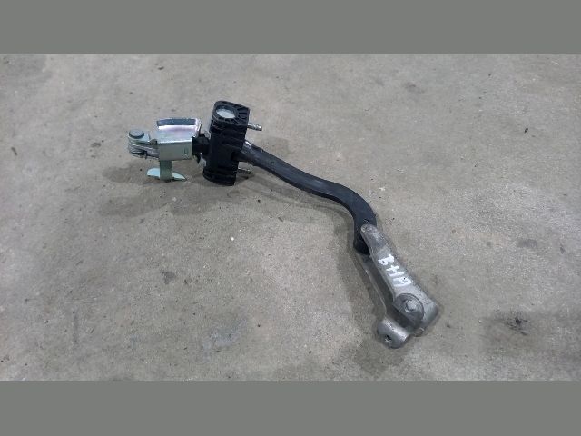 bontott PEUGEOT BOXER Csomagtérajtó Ajtóhatároló