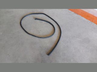 bontott PEUGEOT BOXER Csomagtérajtó Gumikéder