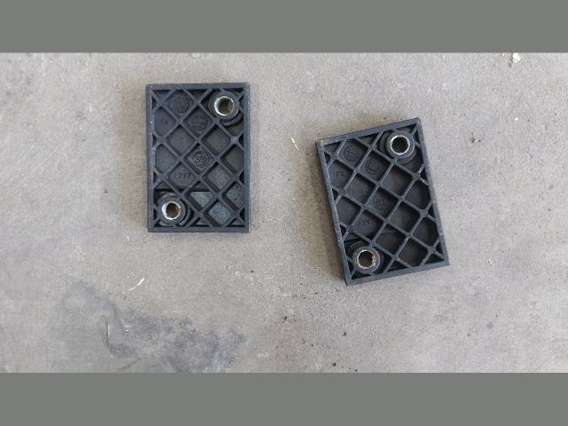 bontott PEUGEOT BOXER Csomagtérajtó Ütköző