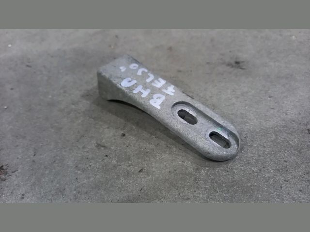 bontott PEUGEOT BOXER Csomagtérajtó Ütköző